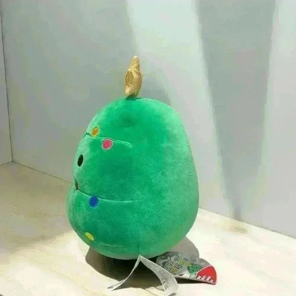 Nick and Carol Flip a Mallow Christmas Holiday Squishmallows - Picture 7 of 9